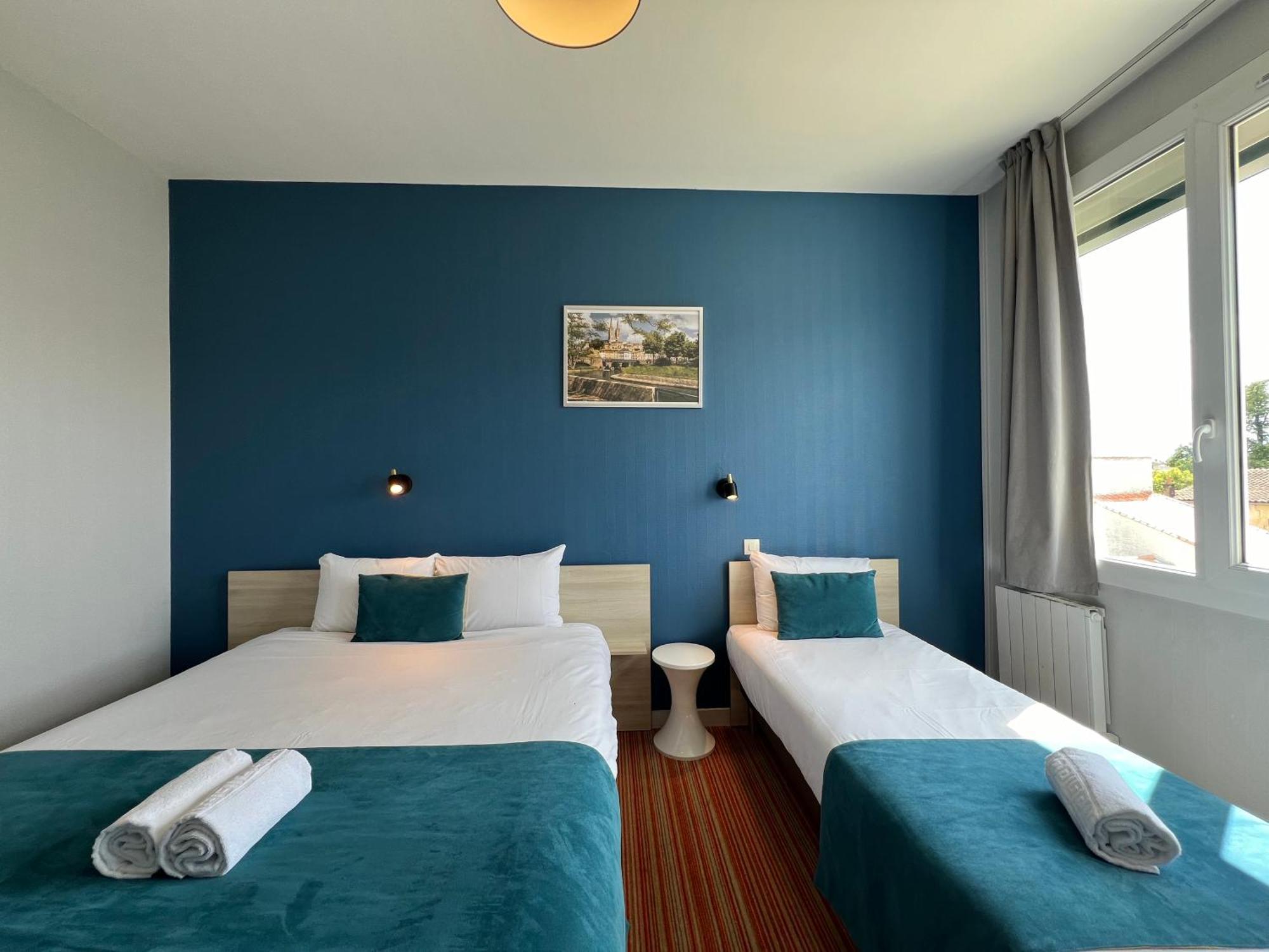 Brit Hotel Du Parc Niort Centre-Parking Gratuit מראה חיצוני תמונה
