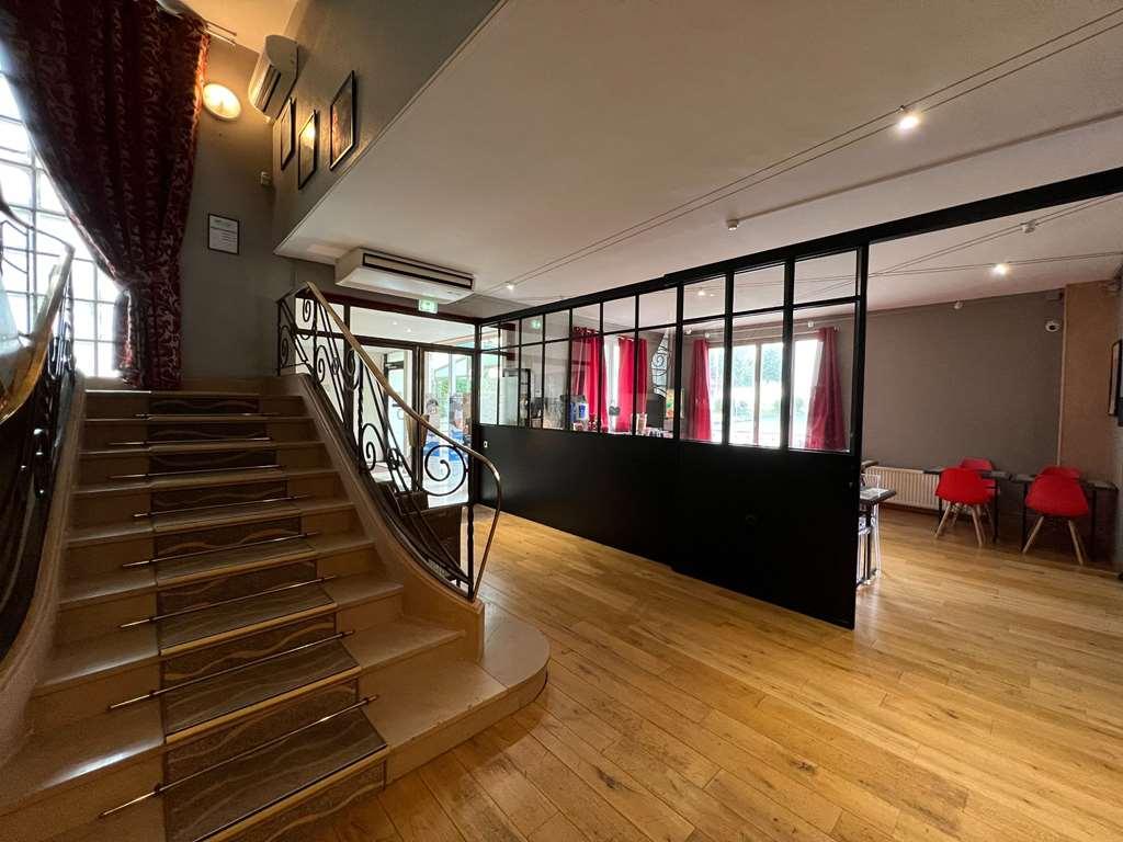 Brit Hotel Du Parc Niort Centre-Parking Gratuit מראה פנימי תמונה