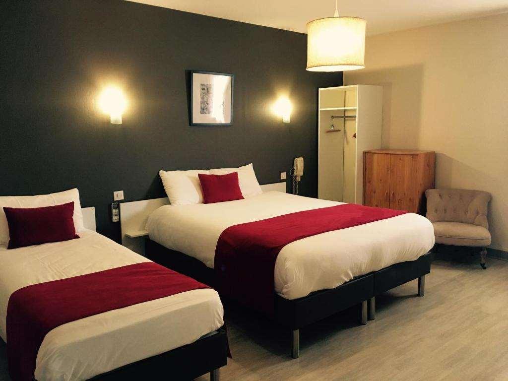 Brit Hotel Du Parc Niort Centre-Parking Gratuit חדר תמונה