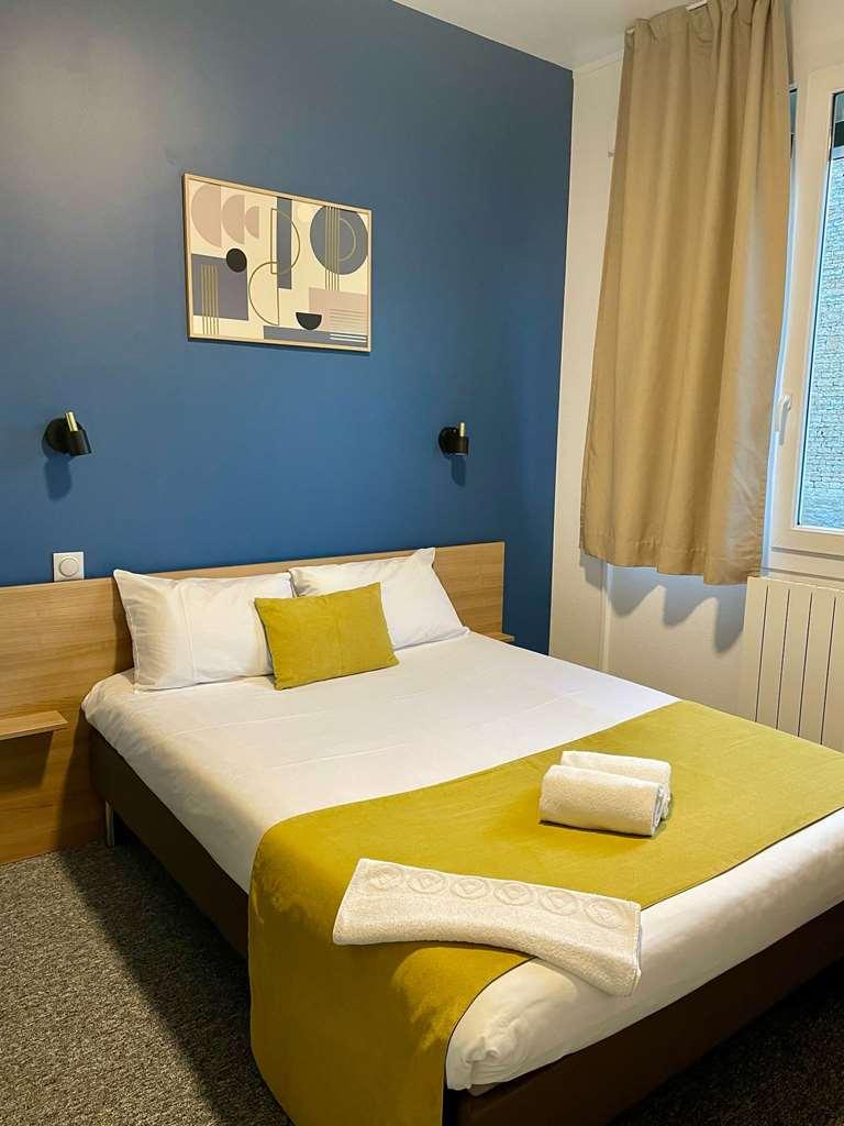 Brit Hotel Du Parc Niort Centre-Parking Gratuit חדר תמונה